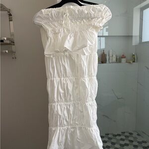 LEAU White Off-Shoulder Ruffled maxi skirt and top